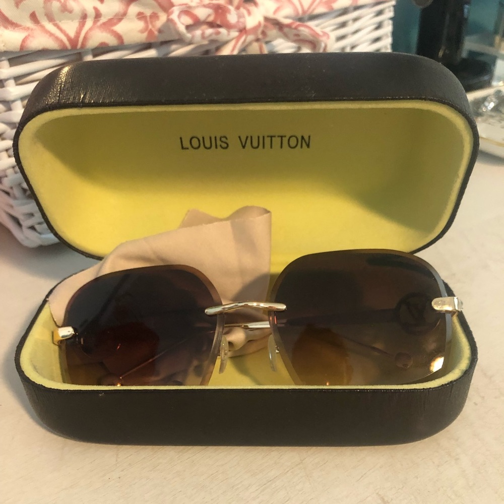Boutique sunglasses